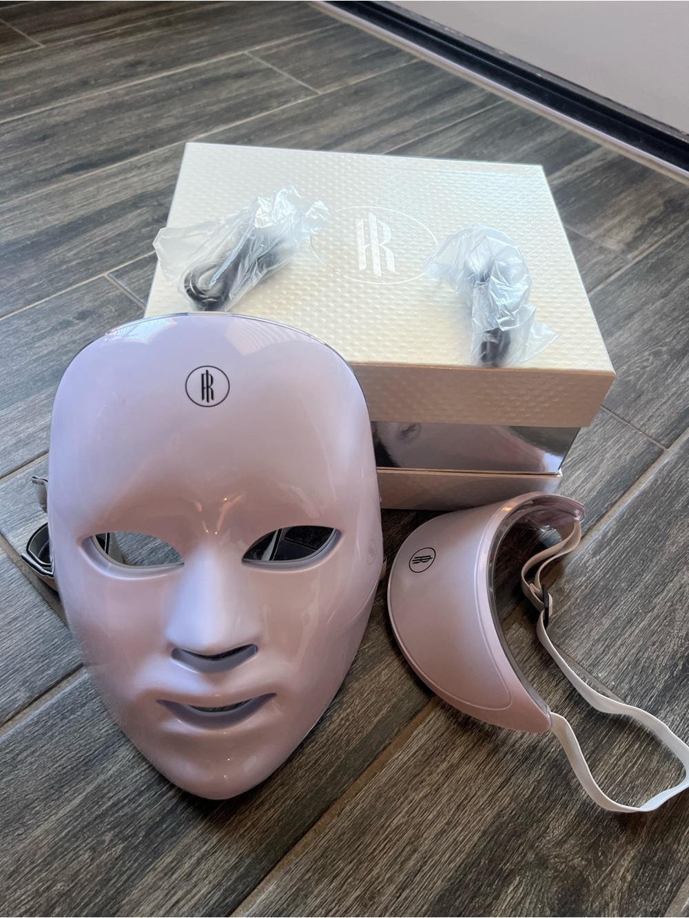 LED Facial and Neck Mask Set